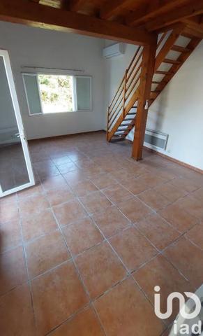 Location maison 5 pièces 110 m² Saint-Gilles