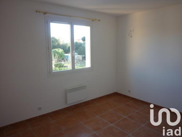 Location maison 5 pièces 110 m² Saint-Gilles