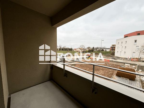 Location Studio 24.2 m² - RUE GRACCHUS BABEUF/RUE DU 5 NOVEMBRE 1993/RUE CHARLES FOURIER Colombelles 14460