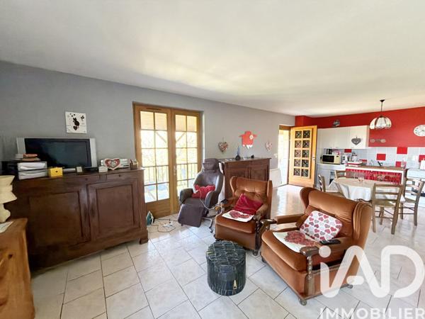 Maison à vendre 10 pièces 222 m² Figeac