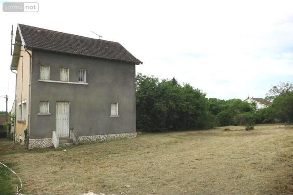 Maison à vendre à Saint-Doulchard dans le Cher (18230), ref : 18005-1586