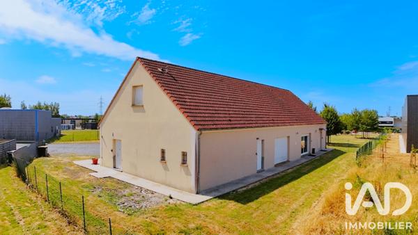 Murs commerciaux  à vendre 218 m² Auneau-Bleury-Saint-Symphorien