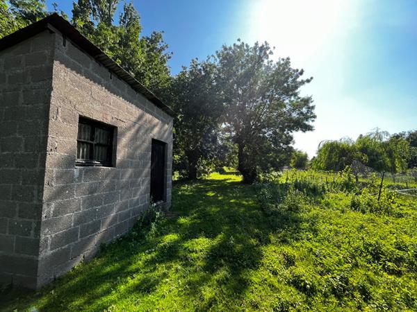 Terrain constructible 1060 m² sur Saint-Joachim