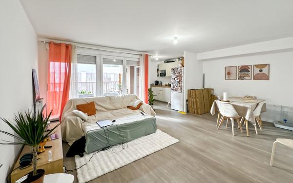 Appartement à vendre    3 pièces • 61,92 m2 Bondy