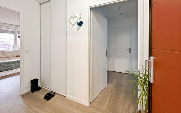 Appartement à vendre    3 pièces • 61,92 m2 Bondy