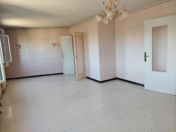 Appartement + parking + annexe