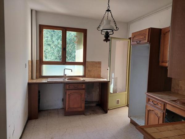 Appartement + parking + annexe