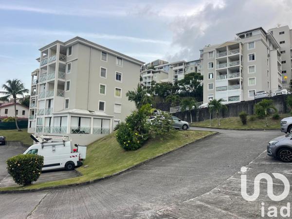 Appartement à vendre 3 pièces 71 m² Fort-de-France