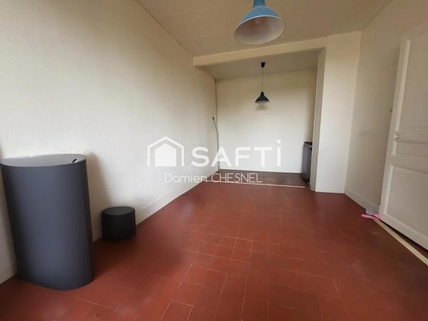 Maison 3 chambres à Saint-Georges-de-Poisieux