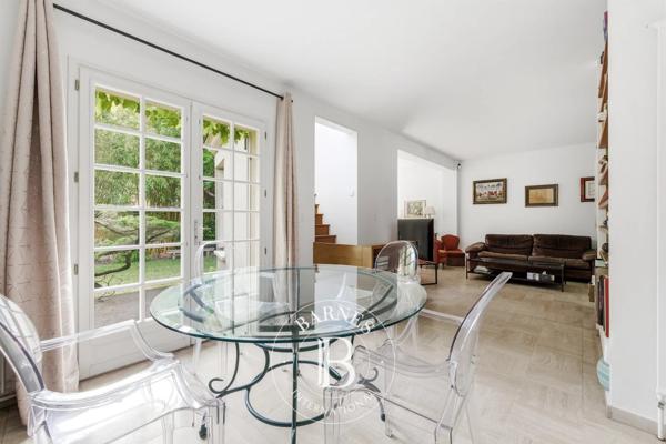 Joinville-le-Pont, Maison 4 Chambres -  130 m² à vendre