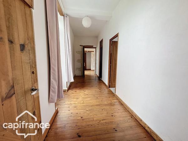 Dpt Deux Sèvres (79), à vendre OIRON maison P6