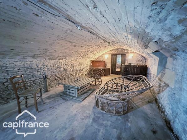 Dpt Deux Sèvres (79), à vendre OIRON maison P6