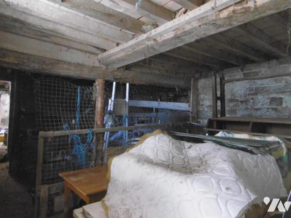 BATIMENT A RENOVER