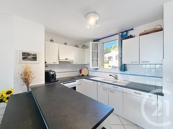 Appartement F3 à vendre  3 pièces - 63,90 m2 THEOULE SUR MER - 06