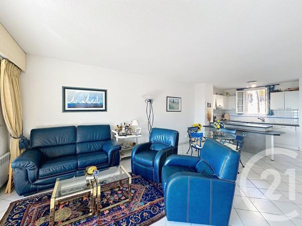 Appartement F3 à vendre  3 pièces - 63,90 m2 THEOULE SUR MER - 06