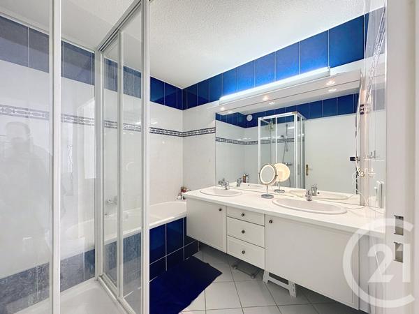 Appartement F3 à vendre  3 pièces - 63,90 m2 THEOULE SUR MER - 06