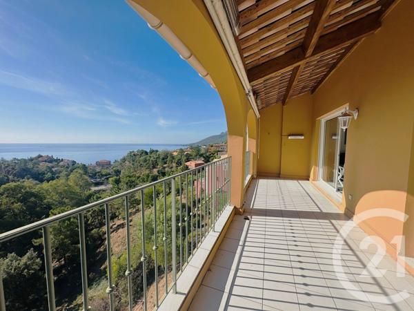 Appartement F3 à vendre  3 pièces - 63,90 m2 THEOULE SUR MER - 06