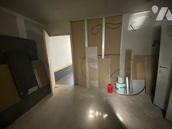 En zone urbaine, local professionnel.