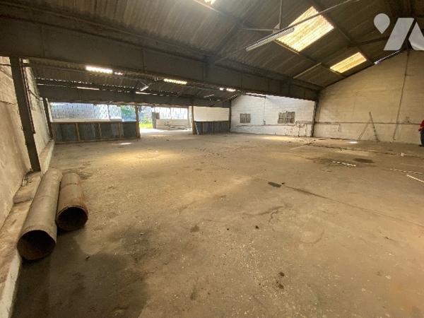 En zone urbaine, local professionnel.