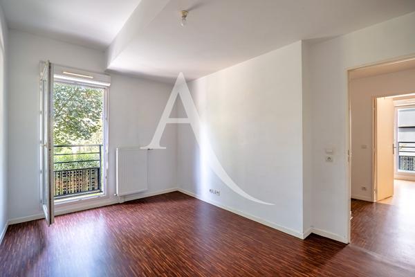 T4 Duplex avec jardin, bon état générale