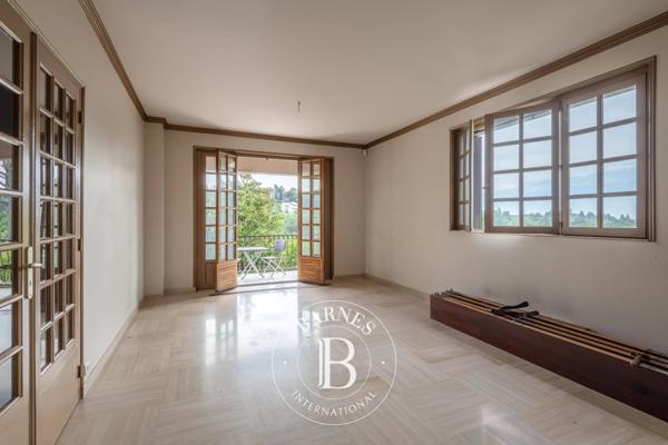 Saint-Cyr-au-Mont-d'Or, Maison 4 Chambres -  196 m² à vendre