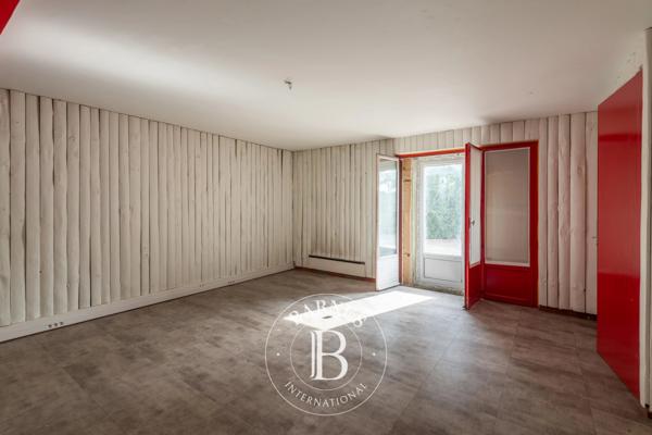 Saint-Cyr-au-Mont-d'Or, Maison 4 Chambres -  196 m² à vendre