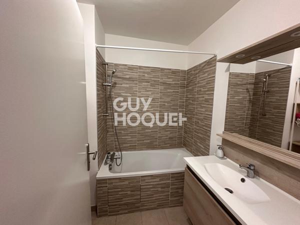 APPARTEMENT À LOUER DE 4 PIÈCES DE 86,00 M²