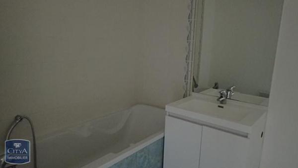 Appartement à louer 2 pièces 44.2m² Saint-Martin-Boulogne (62280)