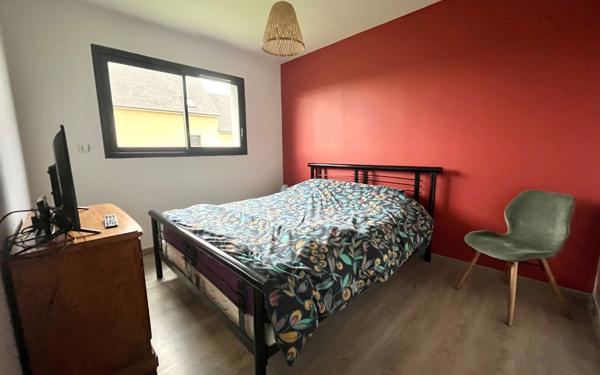 Maison à vendre    5 pièces • 123 m2 Émiéville