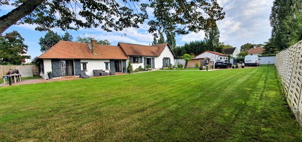 Longère Rambouillet 154 m² - 6 pièces, 4 chambres avec Dépendance 35 m²