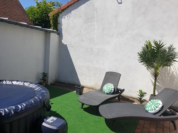 Longère Rambouillet 154 m² - 6 pièces, 4 chambres avec Dépendance 35 m²