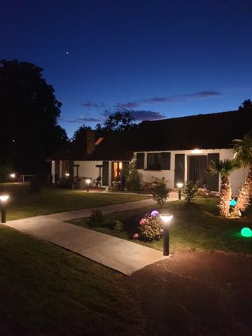 Longère Rambouillet 154 m² - 6 pièces, 4 chambres avec Dépendance 35 m²