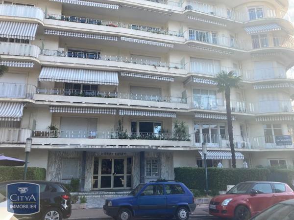 Appartement à louer 1 pièce 11.99m² Le Cannet (06110)