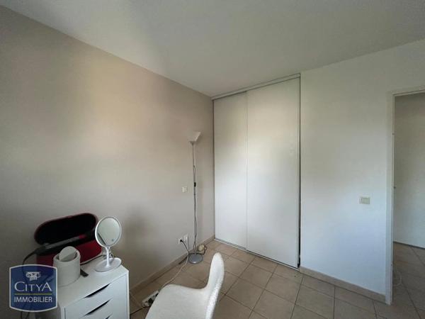 Appartement à louer 3 pièces 78.98m² Saint-Christol-lez-Alès (30380)
