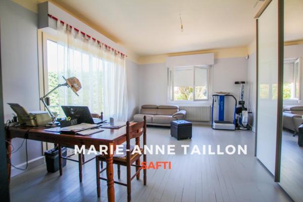 Maison de ville de 199 m2 - 4 chambres - Piscine - Pergola bioclimatique - Terrain de 5 159 m2