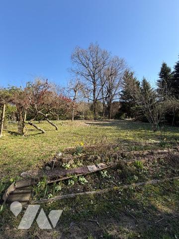 Terrain à vendre à Ruffieux (73310) - Savoie

Sur la commune de Ruffieux, dans les hauteurs, ...