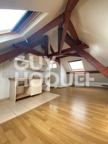 Appartement à louer à Ezy-sur-Eure ? T2 en centre-ville avec parking