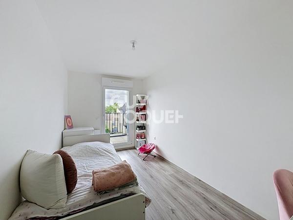 Appartement 4 pièces de 79,19 m² à Caen avec balcon exposé plein sud de 16 m².