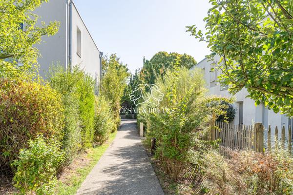 T3 en rez-de-jardin, résidence 2017 – Saint Cyr au Mont d’Or
