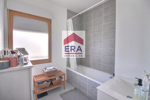 Appartement 3 pièce(s) 64 m2 avec terrasse