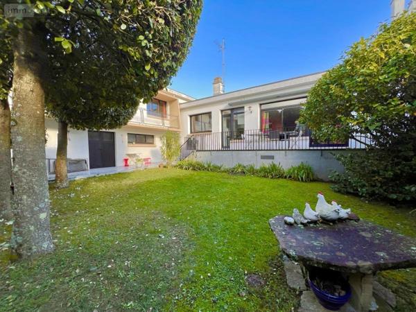 Maison à vendre à Lorient dans le Morbihan (56100), ref : 56081-2499   
Carnel