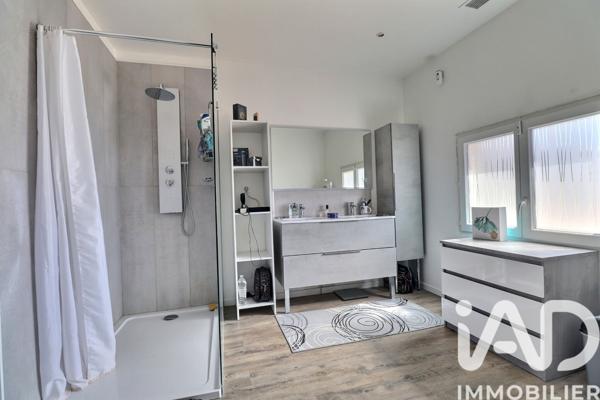 Maison à vendre 4 pièces 132 m² Salses-le-Château