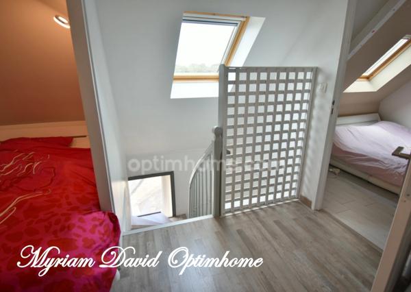 Immeuble de rapport rénové – 2 appartements + local commercial – Rostrenen centre