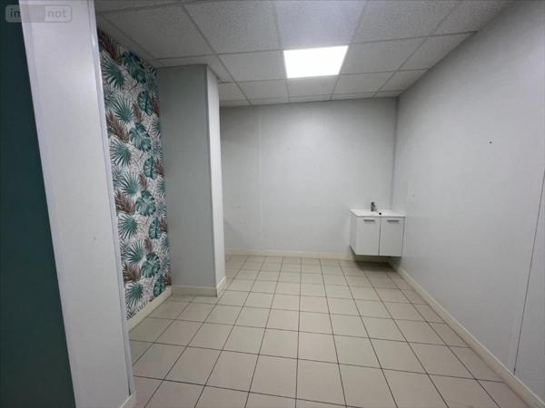 Local commercial à vendre à Le Mans dans la Sarthe (72000), ref : 72003-1089811