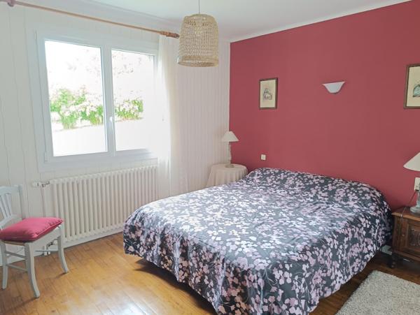 29530 Plonévez du Faou maison, véranda, calme, dépendances sous-sol Hangar sur 11 000 m²