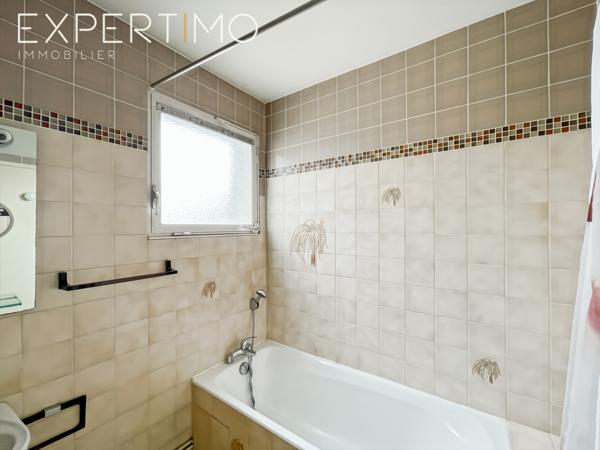 Issy-les-Moulineaux (92130) 3 pièces 61m² calme avec balcon