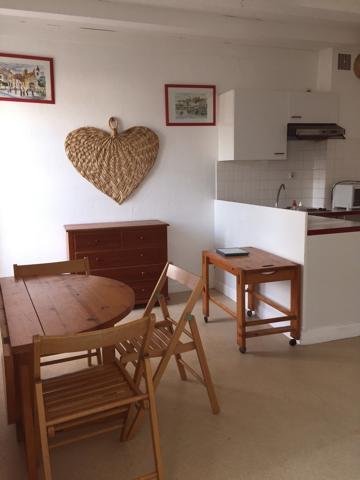Location STUDIO 21.24 m² St Martin de Ré - 17410 / Réf. : 60091