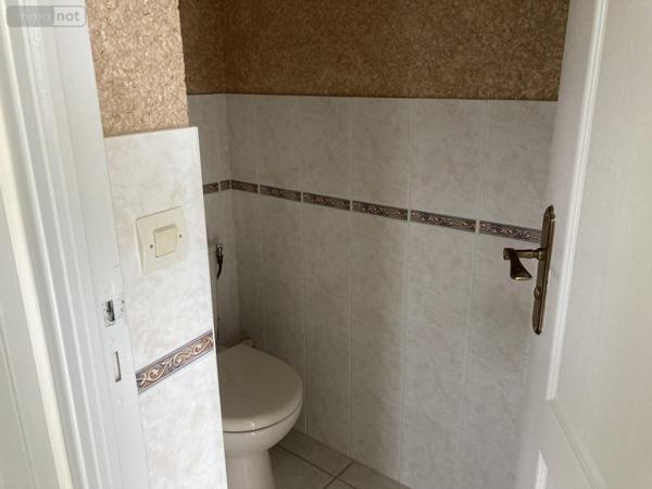 Maison à louer à Ploubezre dans les Côtes-d'Armor (22300), ref : 22086-L55