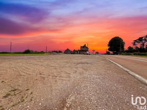 Murs commerciaux  à vendre 275 m² Saints-en-Puisaye