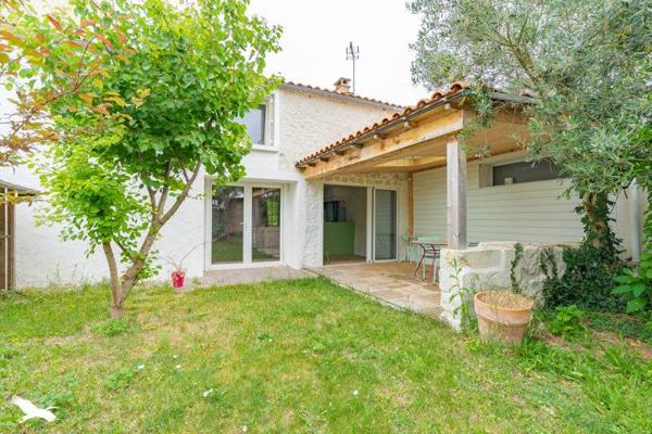 Maison à vendre 419 900 € Saint-Georges-de-Didonne 6 p 160 m² DPE D